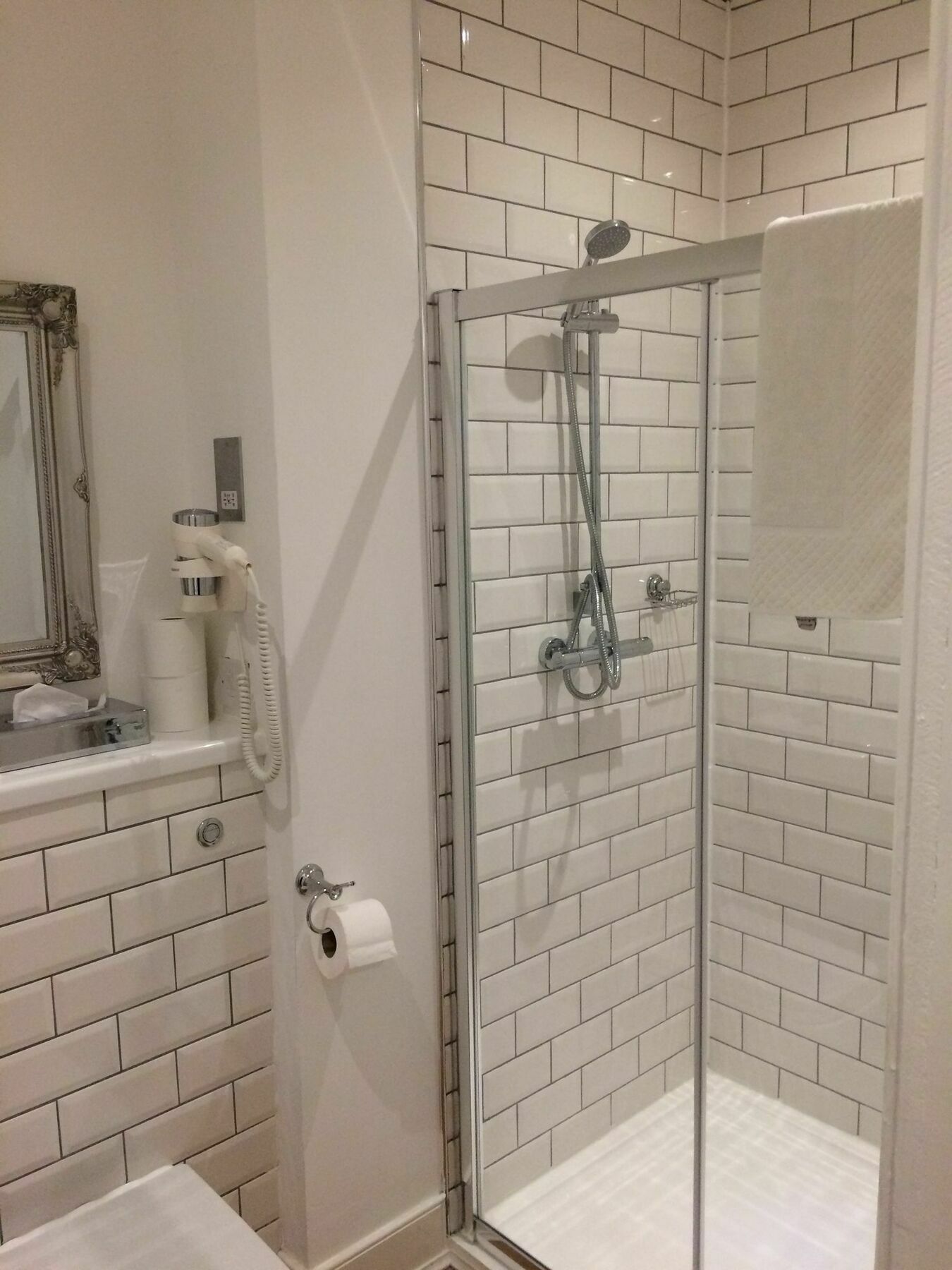 Hanover 71 Suites Edimburgo Esterno foto
